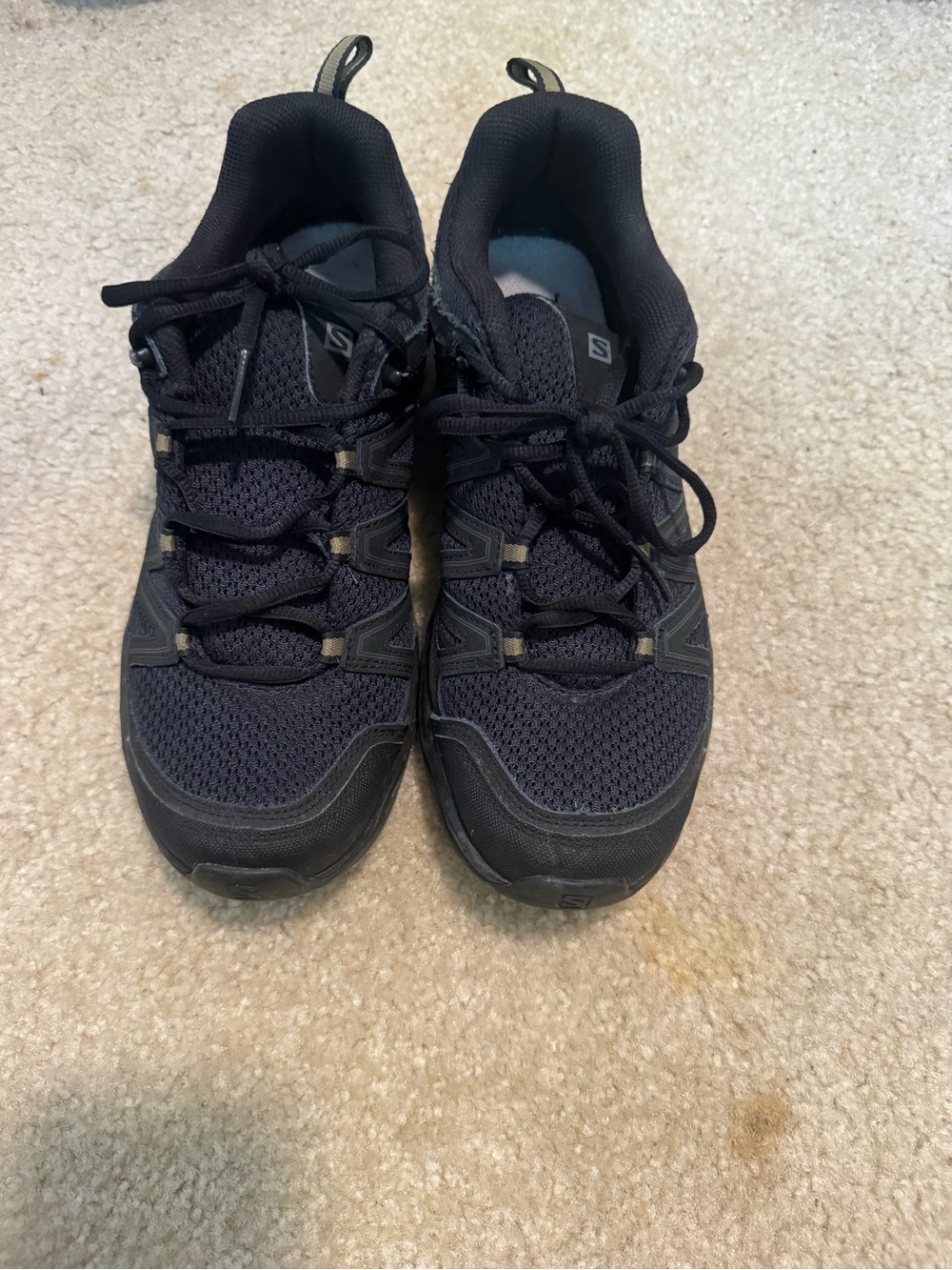 Salomon Men's Black Athletic Trail Shoes
